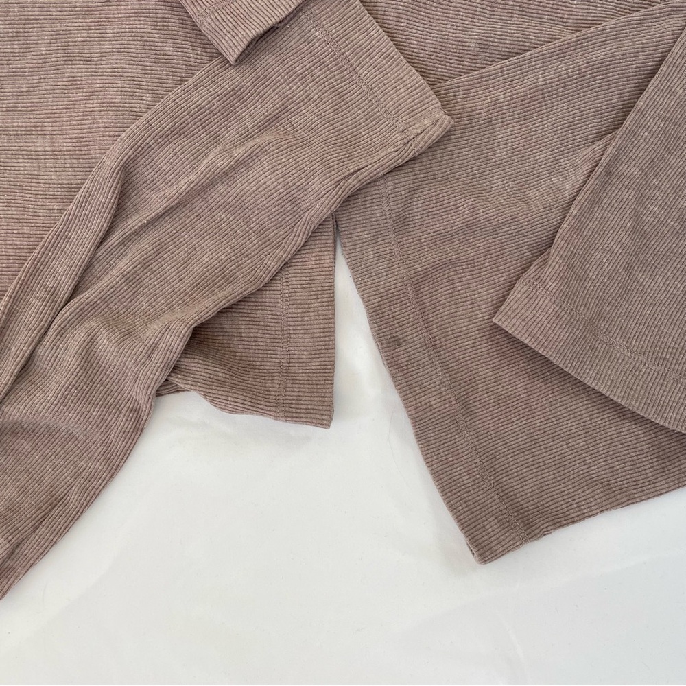 H&M Ribbed Long Sleeve Pajama Set - Picture 5 of 5